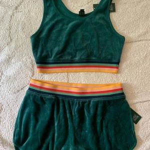 NWT matching velvet set!